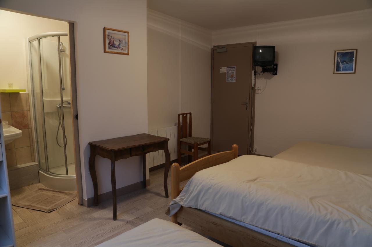 Hotel Restaurant De La Roche Les Sauvages  Екстер'єр фото