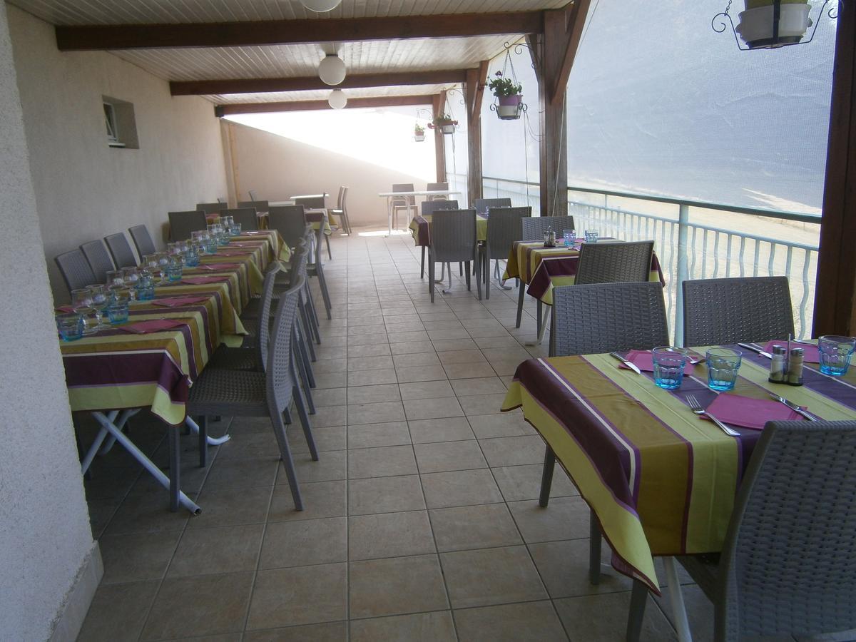 Hotel Restaurant De La Roche Les Sauvages  Екстер'єр фото